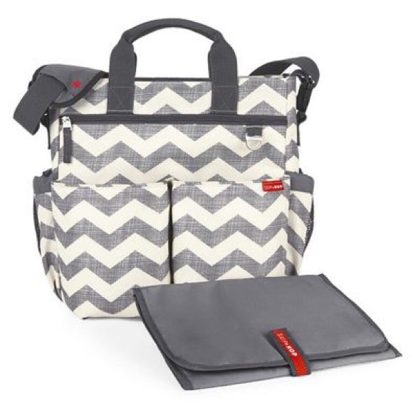 Skip Hop Duo Signature Diaper Bag, Chevron - Picture 2 of 11